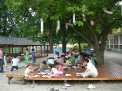 은행나무아래서 맛있는 식사... 